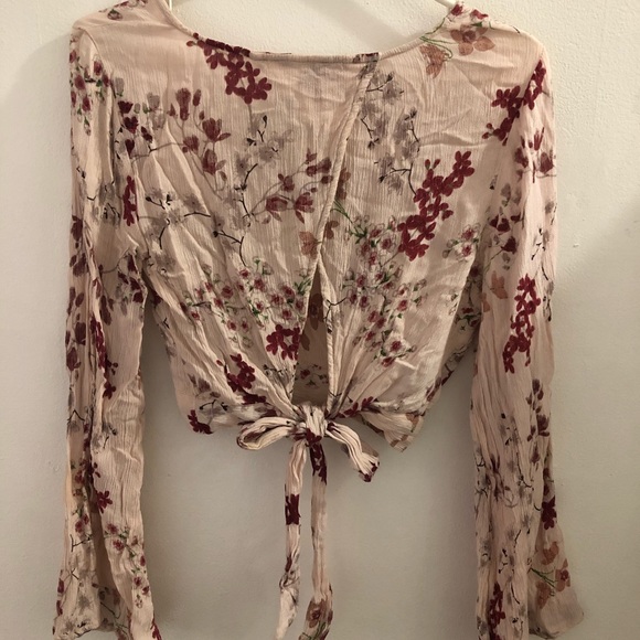 Floral Blouse - Picture 3 of 4